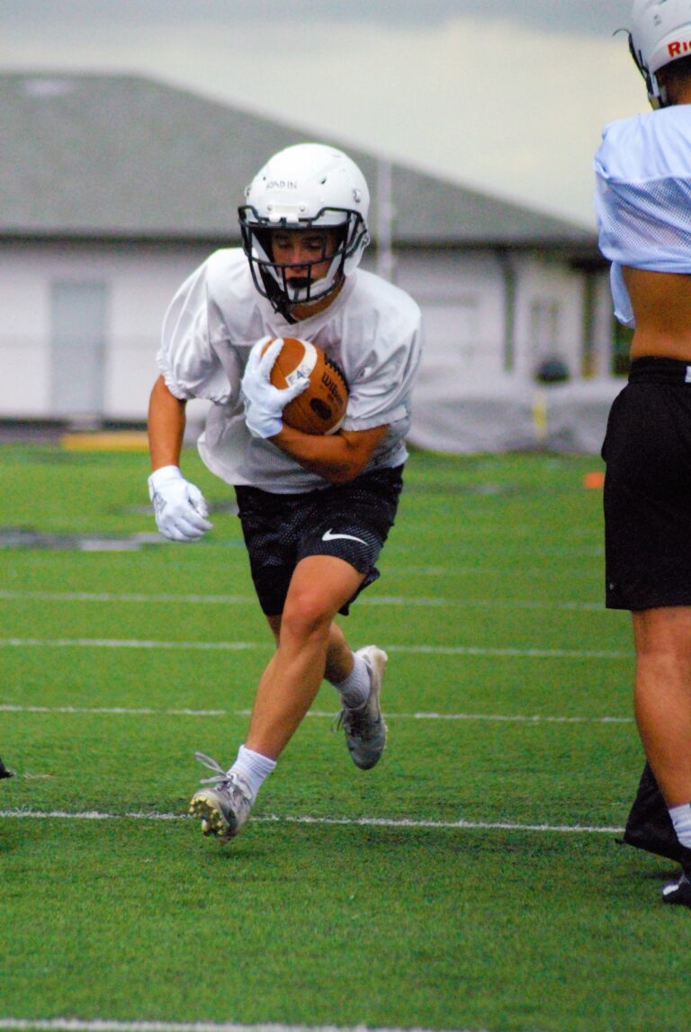 PHOTOS: Lakota East Football – The Report | A Free Local Sports Multi ...