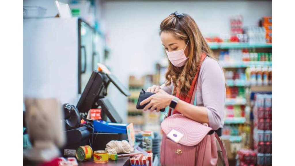 Couple Allegedly Sneaks Xbox Card Onto Checkout Belt After Georgia Woman Offers to Buy Their Groceries, and the Help Ends in a Shouting Match